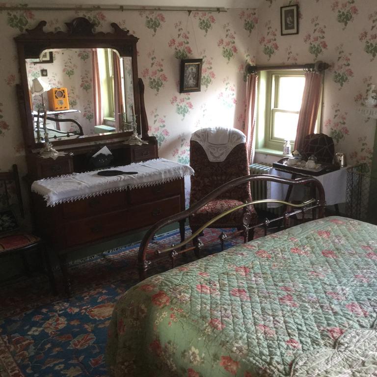 هاستَنغ St Benedict - Victorian Bed And Breakfast الغرفة الصورة