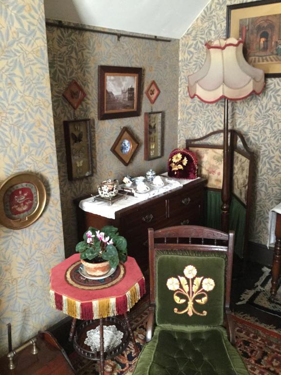 هاستَنغ St Benedict - Victorian Bed And Breakfast الغرفة الصورة