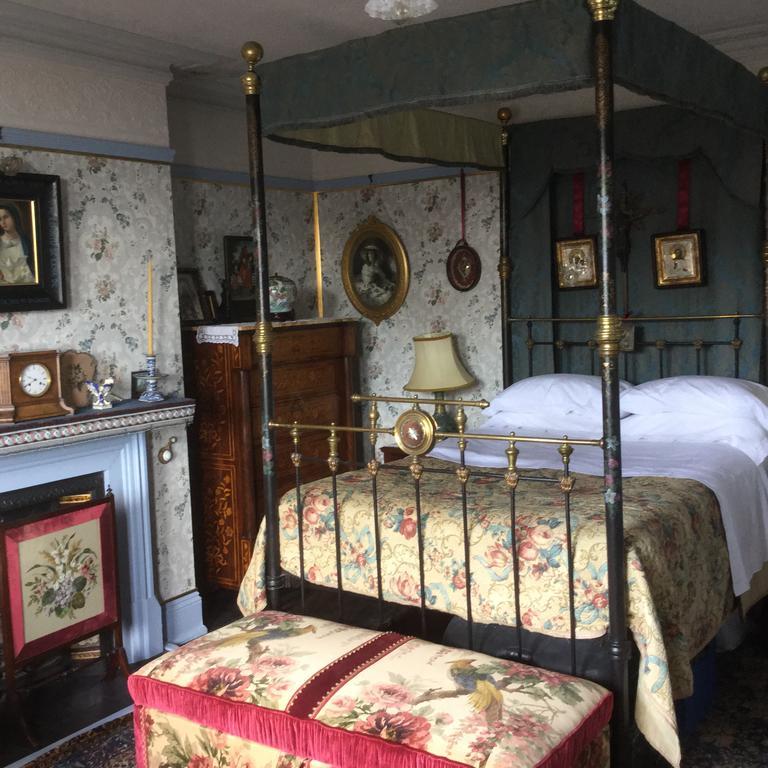 هاستَنغ St Benedict - Victorian Bed And Breakfast الغرفة الصورة