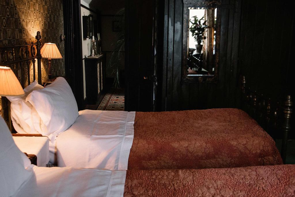 هاستَنغ St Benedict - Victorian Bed And Breakfast المظهر الخارجي الصورة